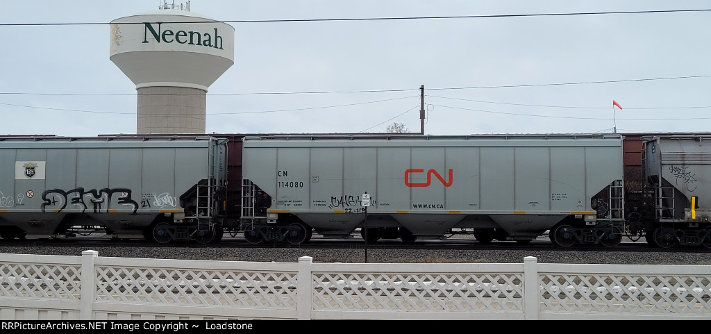 CN 114080